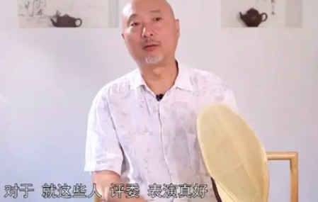 在一次采访中，陈佩斯毫不客气的讽刺了综艺节目《中国好声音》。也不知道节目组怎么得