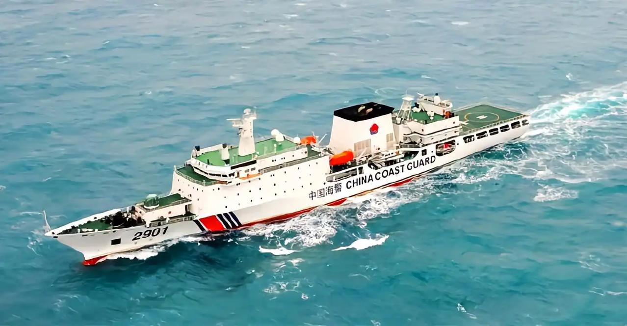 菲律宾这艘船，又搁浅了。9月17日天还没亮透，菲渔政船“马加特·萨拉马特拿督”号