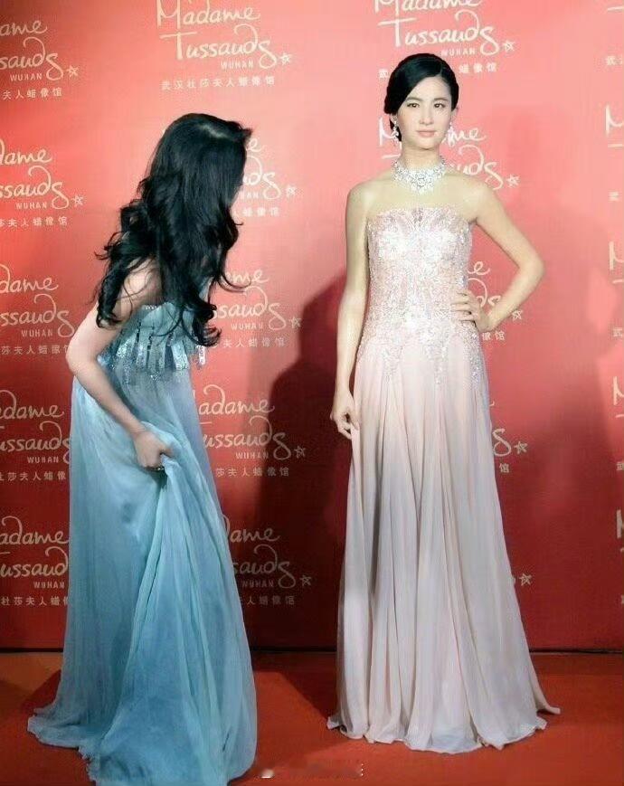 刘亦菲，蜡像没有还原一半的美！