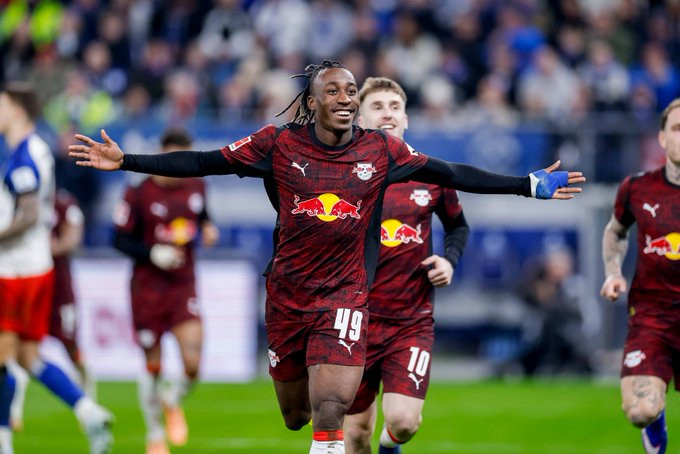 BenJacobs曼联很可能在今夏签下一名左边锋。克里斯托弗维维尔力荐扬迪奥曼