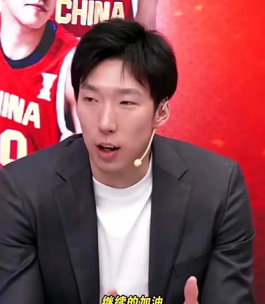 男篮亚洲杯过后，现在趟着倒霉的应该就是周琦了！这位老兄啊，你责备他不想为
