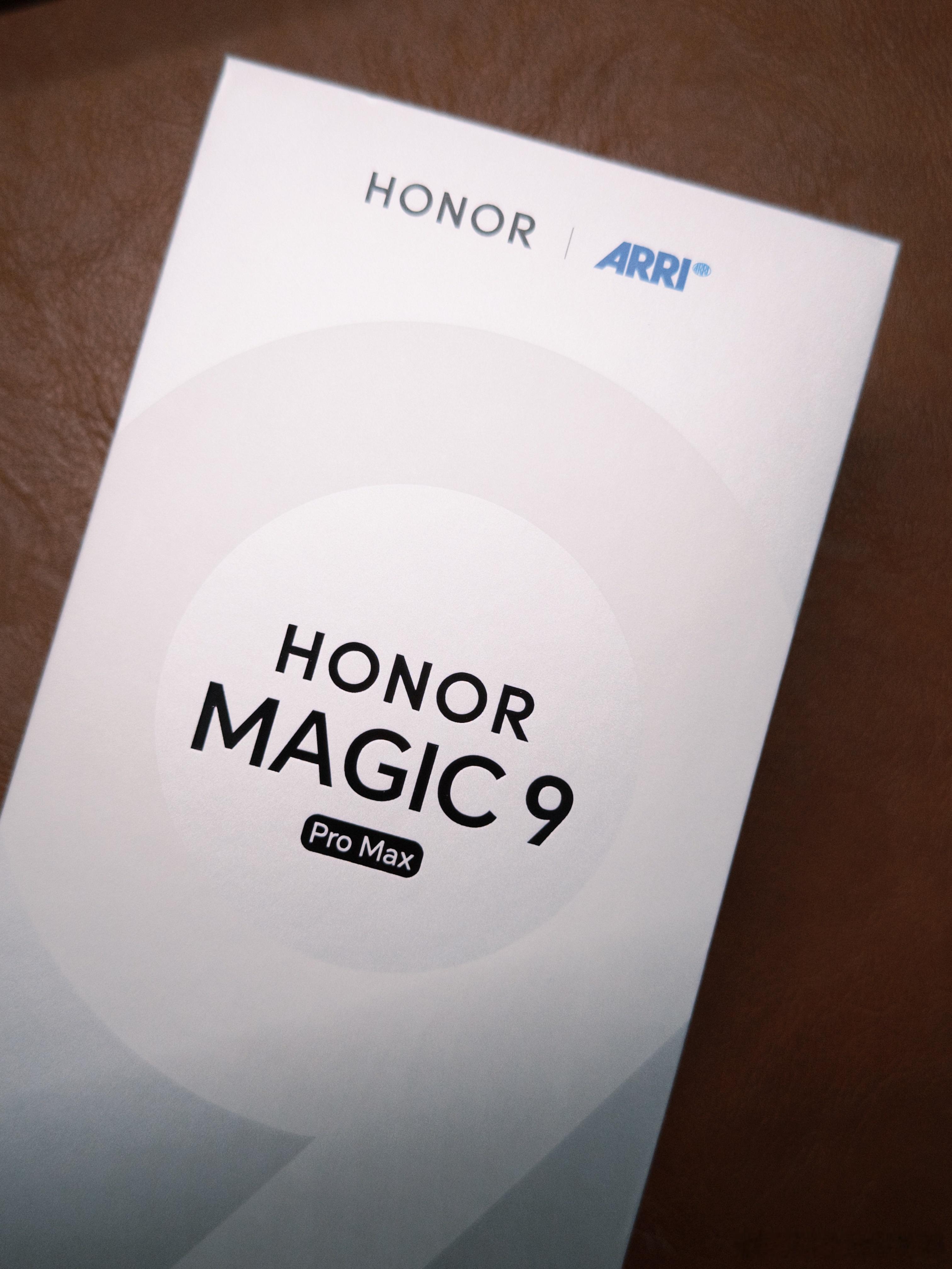 这么好看的银盐色Magic9ProMax原来是我的荣耀magic9​