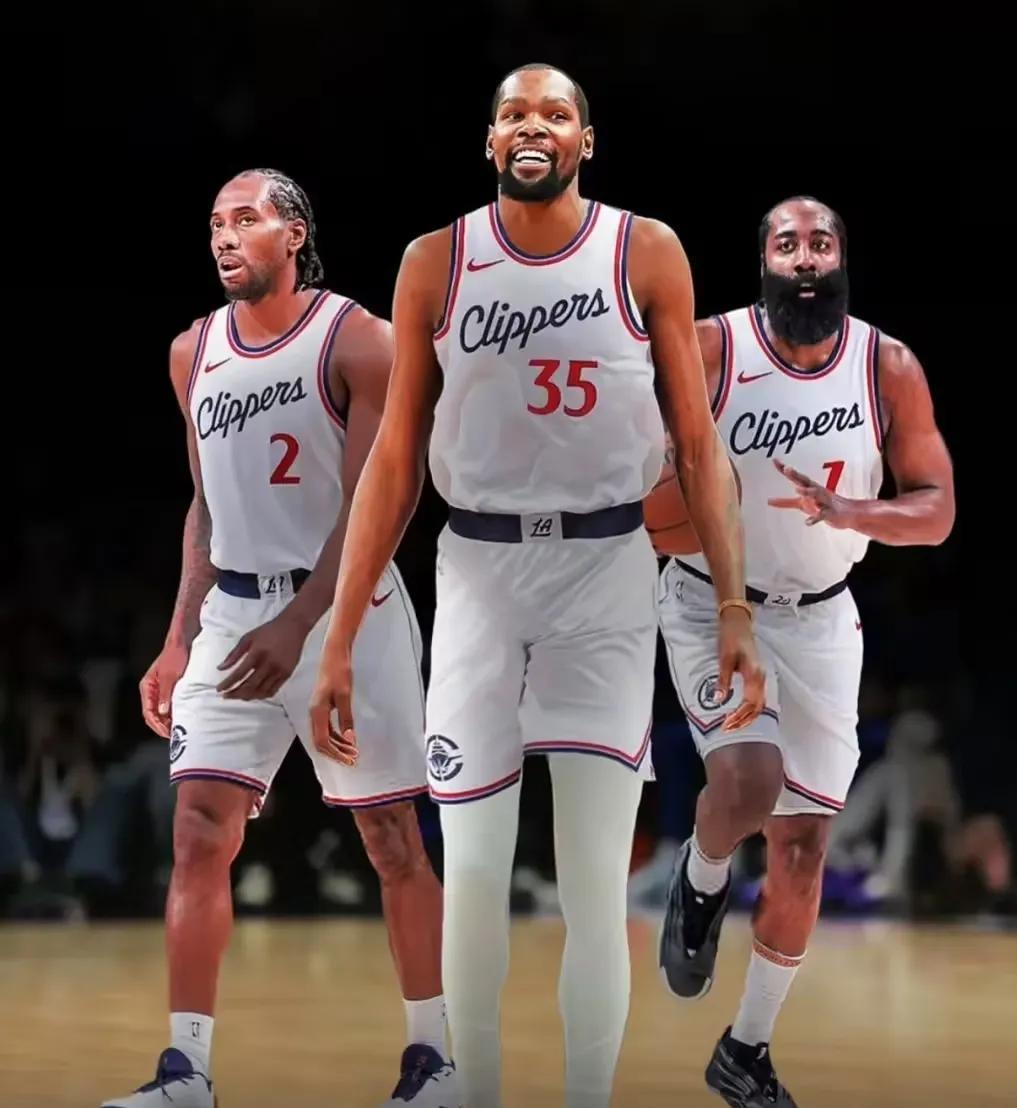 NBA快船将组夕阳红老年180岁俱乐部5人组:克里斯保罗，40岁；詹姆斯哈登，