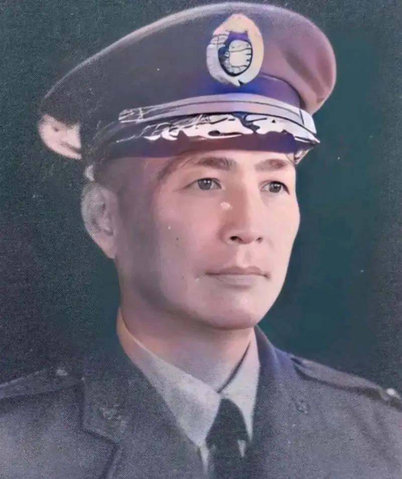 还有这么巧合的事？ 写到长征干部蔡孝乾叛变时，有一个网友的留言震惊到我了，大