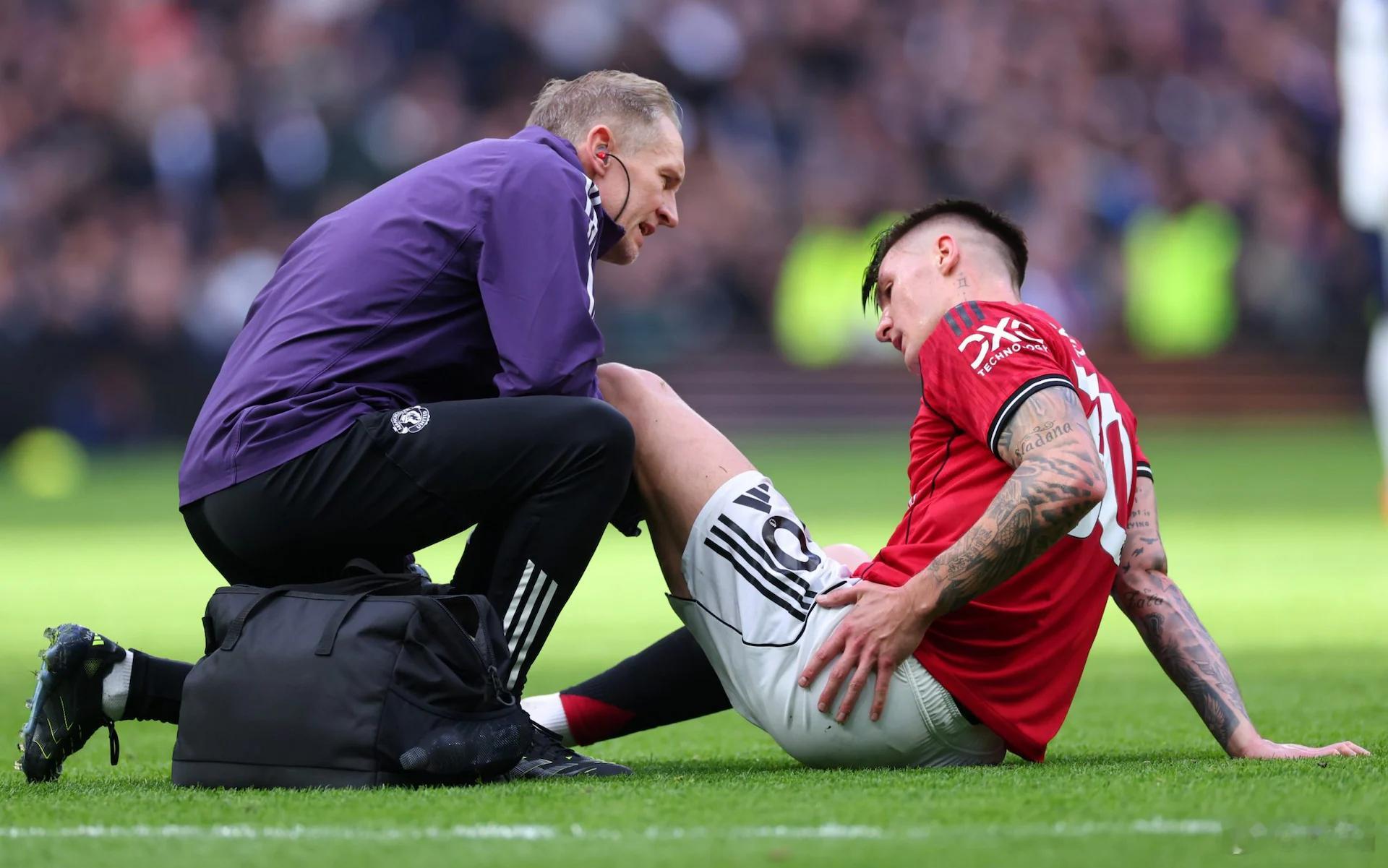 谢什科属于自找麻烦。对阵热刺，如果他那个单刀球处理好了，不仅曼联有机会取胜，他自