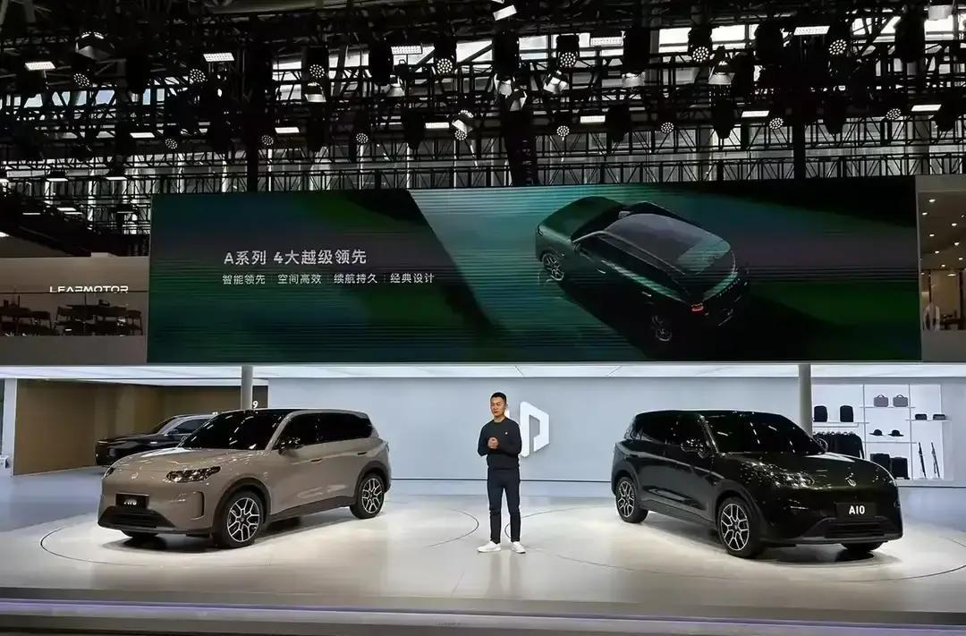 赤裸裸的现实，加满50升92号汽油：美国：约需325元人民币！日本：约