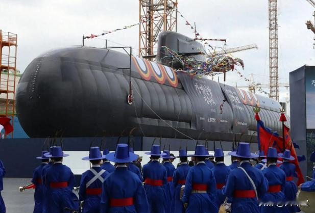 美批准韩国建造核潜艇背后：秘密研制20余年，技术上只差临门一脚。这不就是现代版进