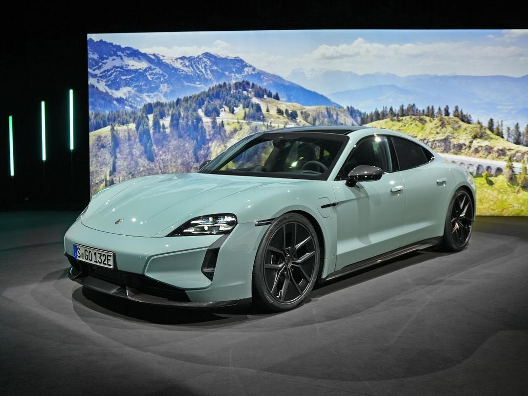 【13年时间，大众纯电动汽车累计销售400万辆！】大众集团首款纯电动量产车型