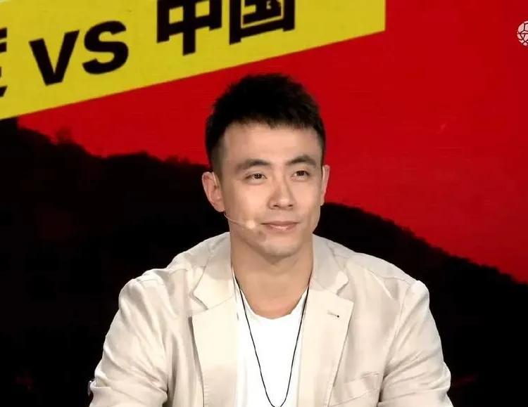 这是一个非同寻常的夏天，国家队在亚洲杯卖力，赵继伟、张镇麟、付豪、王岚嵚四大国手