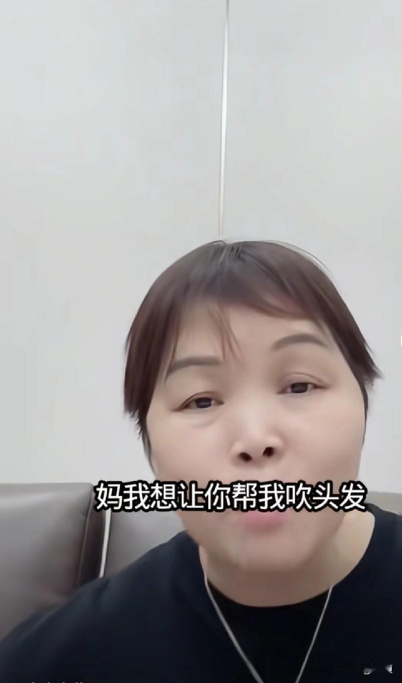 越来越喜欢叶锐聪妈妈了，儿子随妈妈，我觉得这个妈妈聪明情商又高。句句都是实话，
