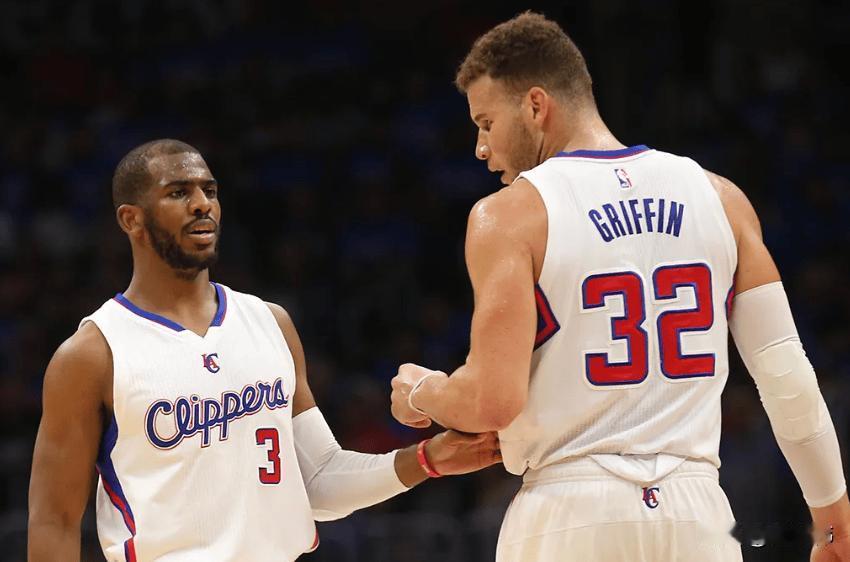 力挺老大哥！格里芬谈保罗被快船裁掉：“我很震惊。”“我刷到这条消息。”