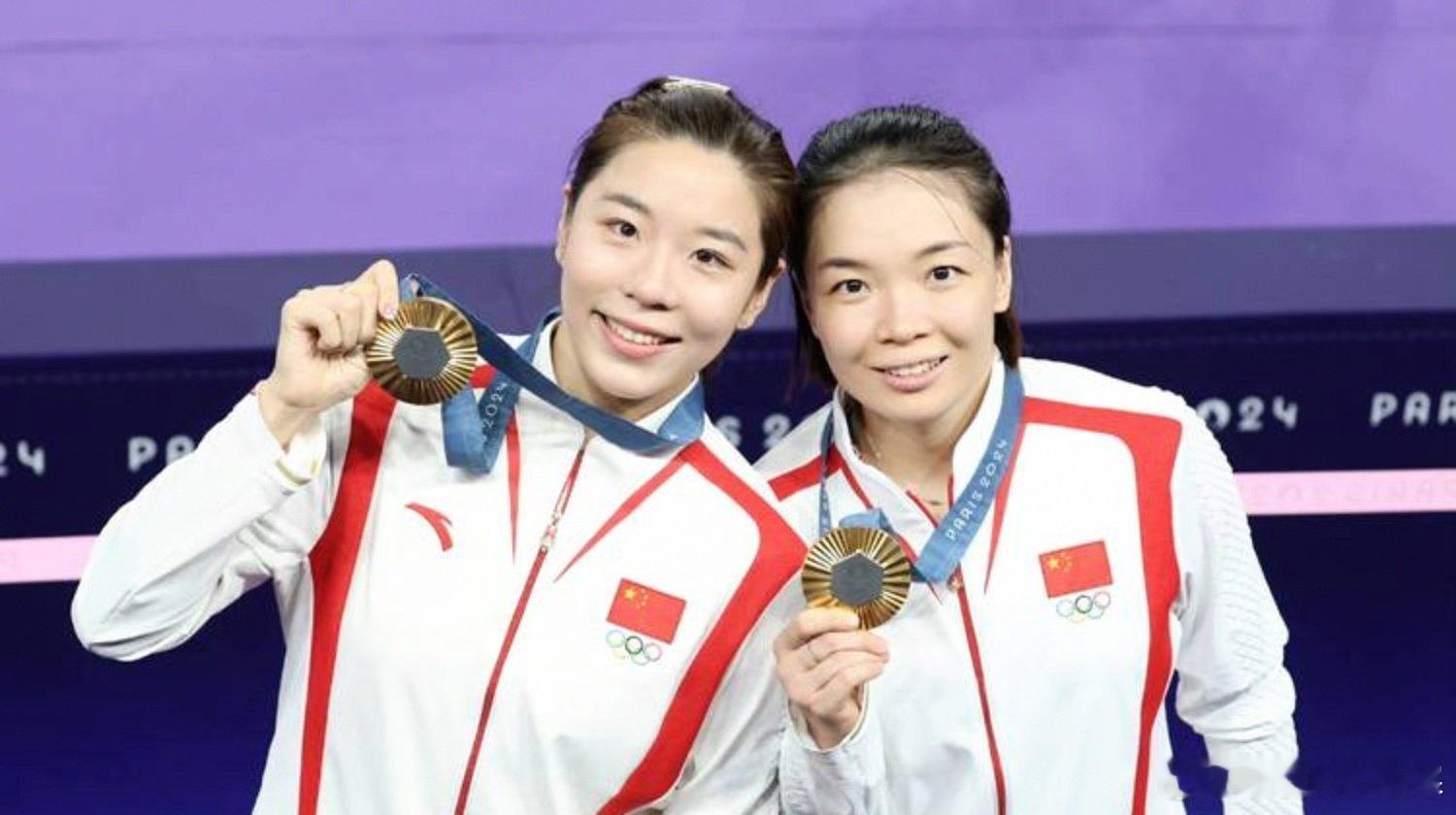 陈清晨的职业生涯成绩：奥运会2024巴黎奥运会女双金牌（搭档贾一凡）2021东