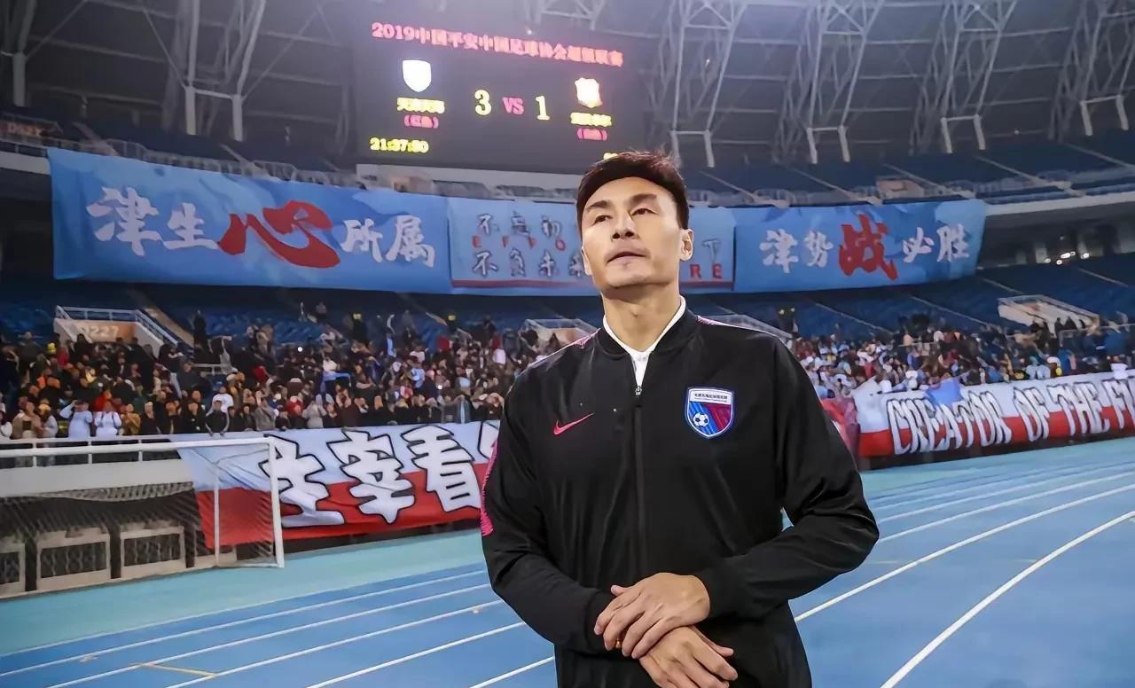 【对天津引进的老球员的印象】前国脚李玮峰被称为“大头”，天津足球叫”大头”的，
