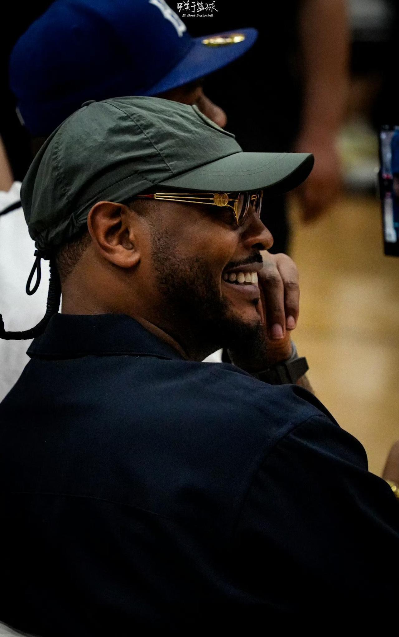 甜瓜中国行，不愧进攻万花筒，退役多年，投篮手感依旧！为其两天的NBA名宿安东尼