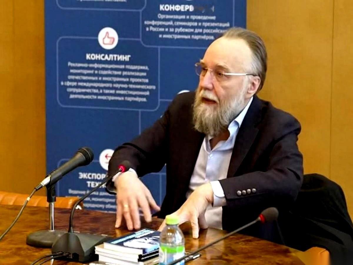 一个俄罗斯老哥给咱们提了个醒，话说得贼难听，但我觉得每个字都该刻在骨子里。他说