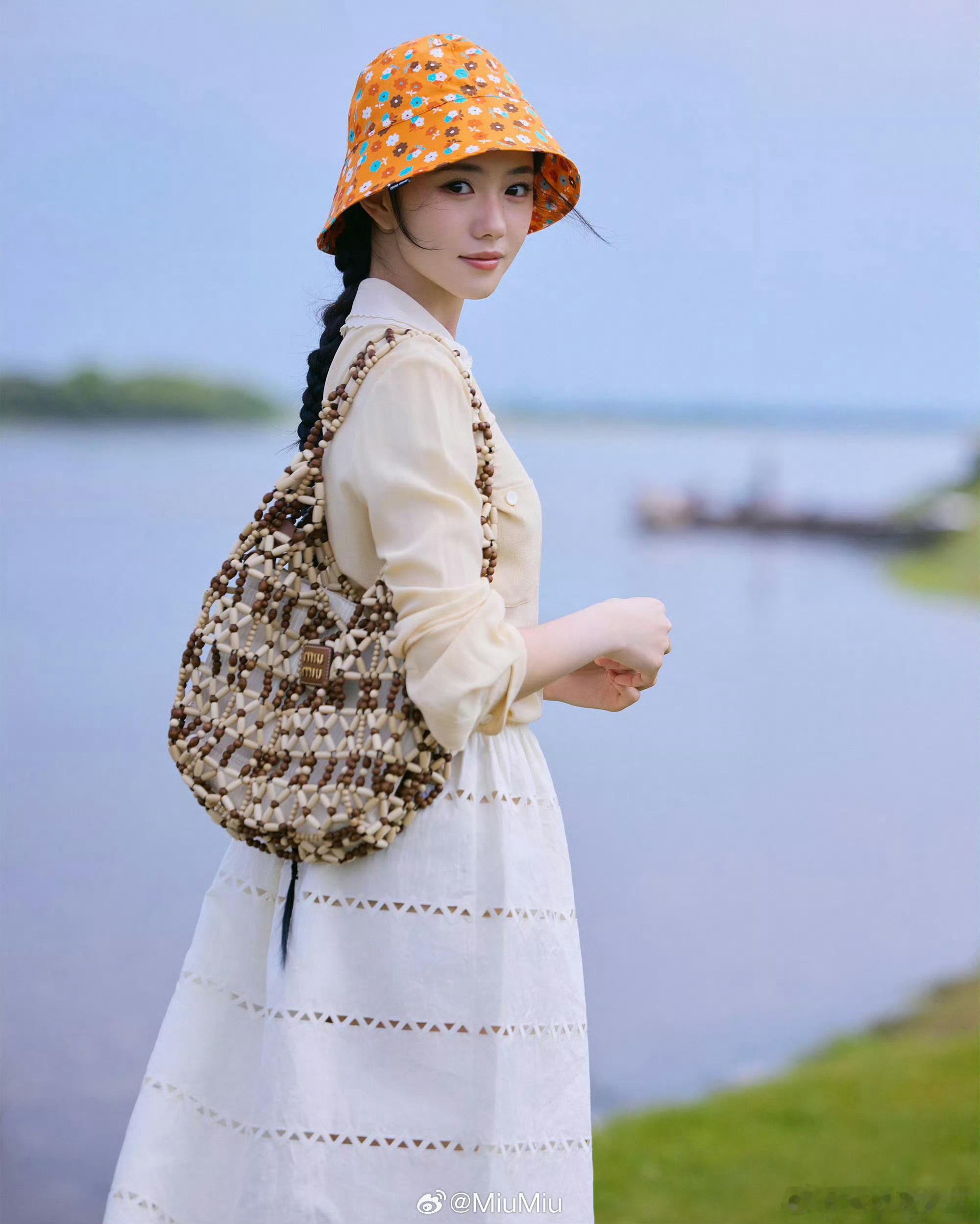 Miumiu拍摄三大00花刘浩存、赵今麦、李庚希