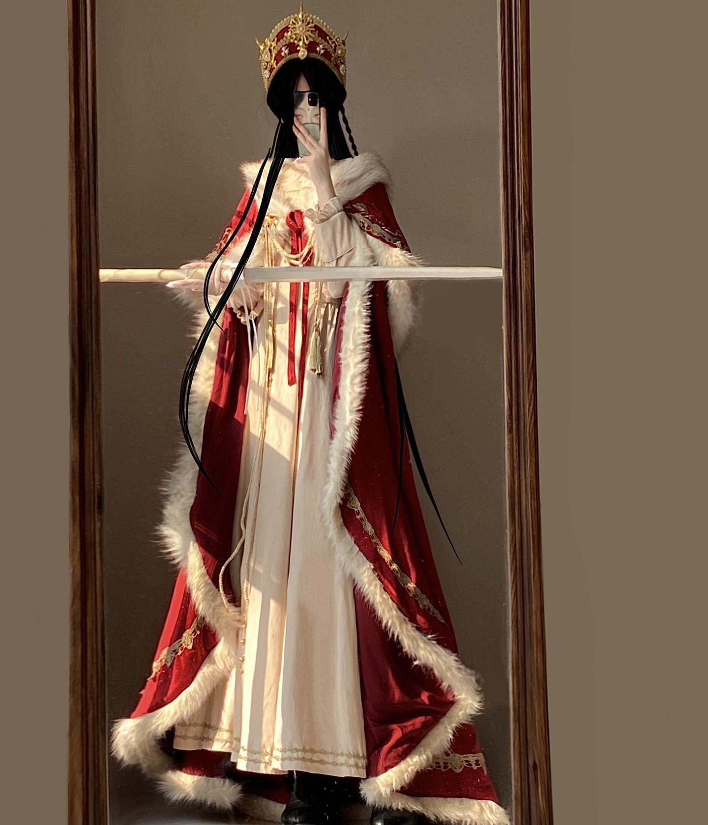 权威的王，叫主。