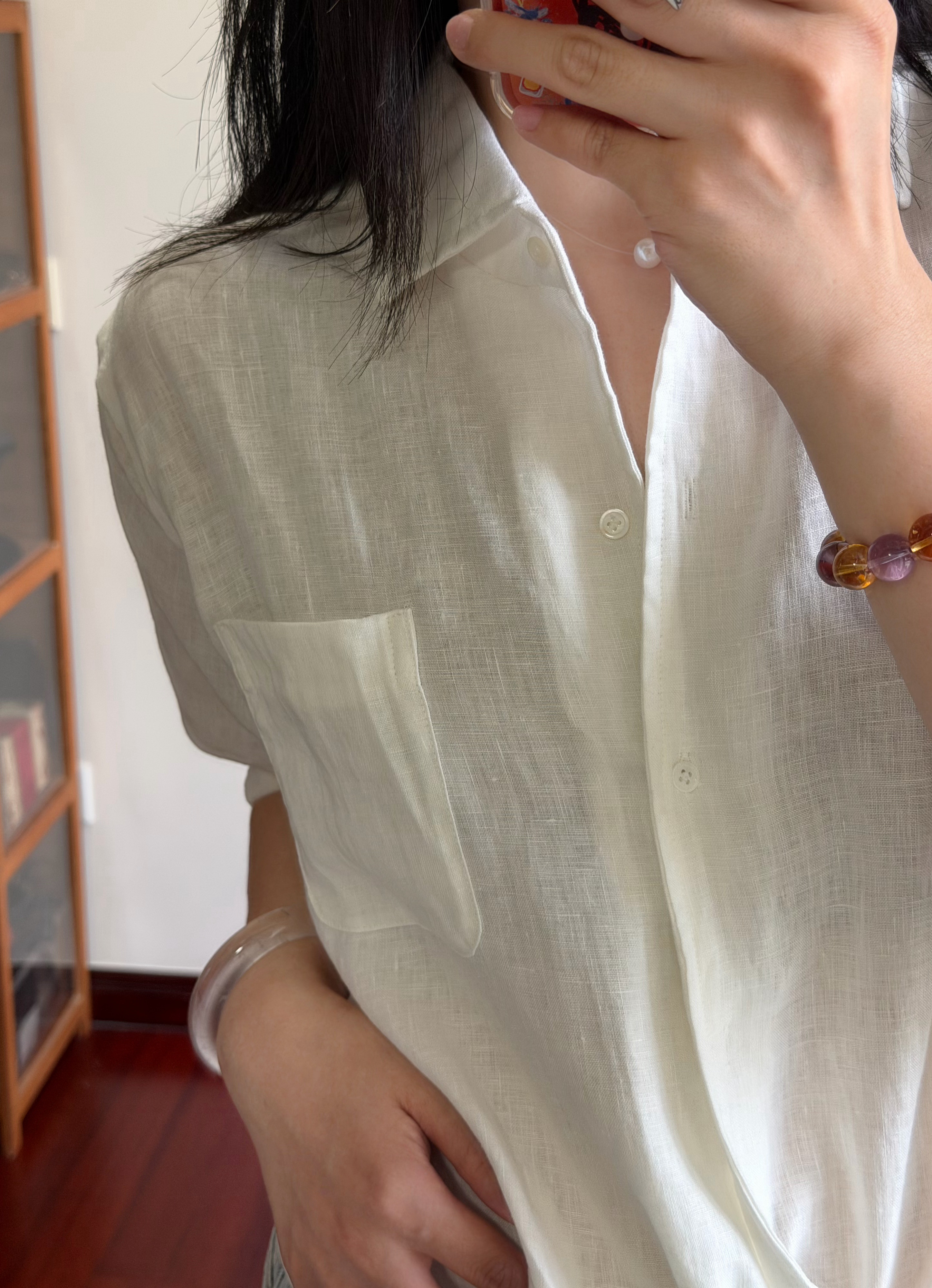 今天整个亚麻衬衫～这个粉色太好看了！不对，三个颜色都好看，完全不知道应该自留哪个
