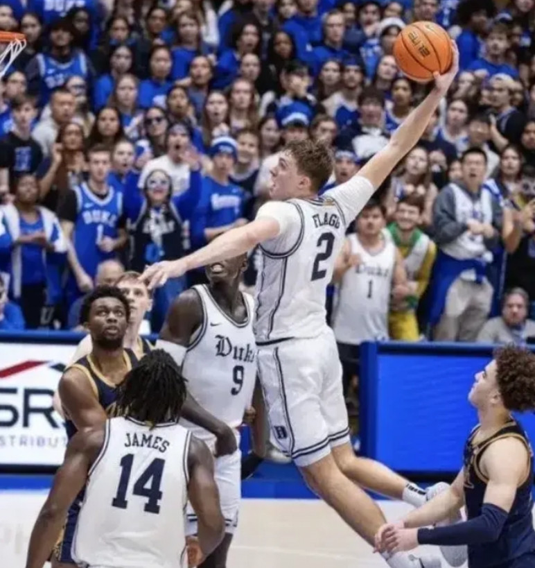 火箭获得了第十顺位，到底是自用还是交易呢？回顾NBA选秀20年，在第十顺位上