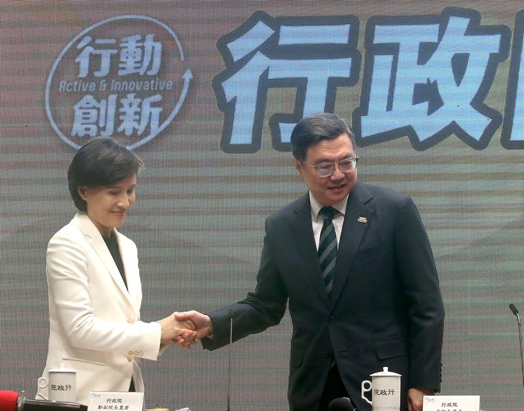 卓荣泰昨（15）日召开记者会，宣布不予副署《财划法》。前绿委林浊水认为，不副署固