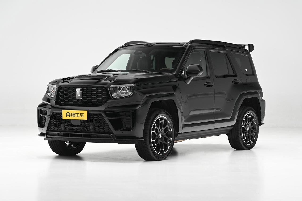 43.8万元起，全新坦克700开启预售，网友：是不是贵了？全新坦克700刚