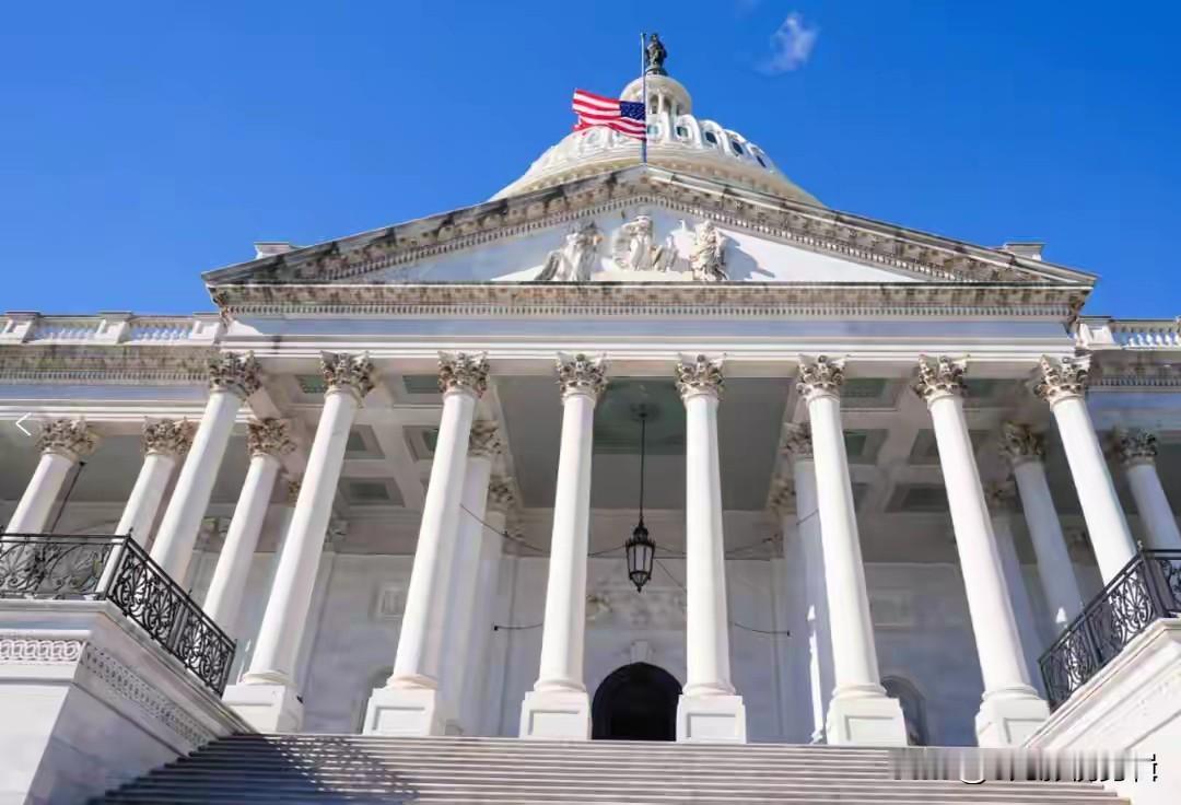 美国4000多万人等钱救命！停摆40天后终于要发薪？政府停摆40天，美国彻