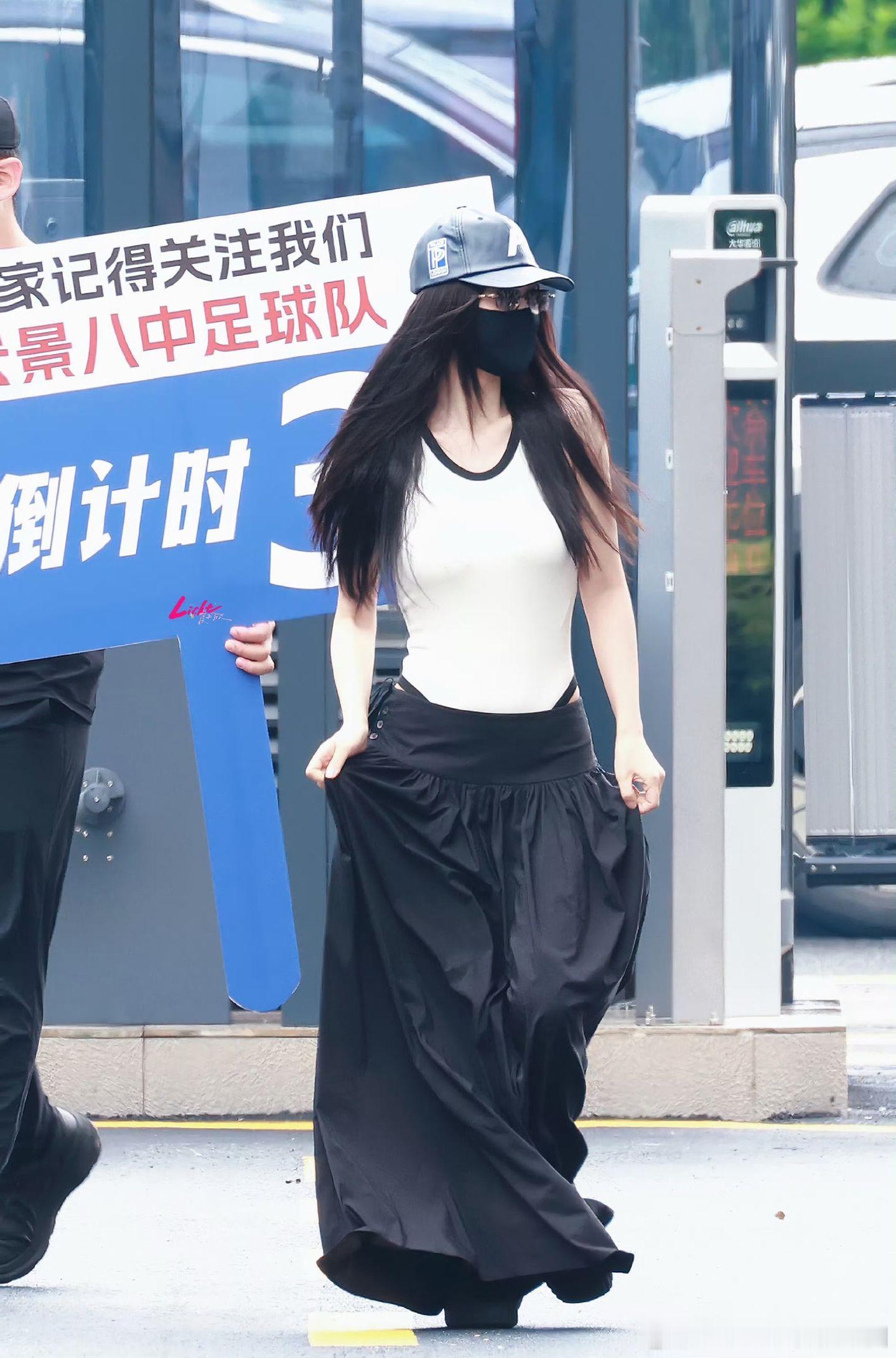 虞书欣辣妹穿搭虞书欣虞书欣穿搭虞书欣