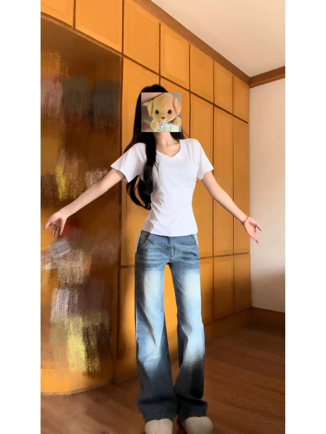 找到啦！！v领➕正肩➕收腰➕高弹白t