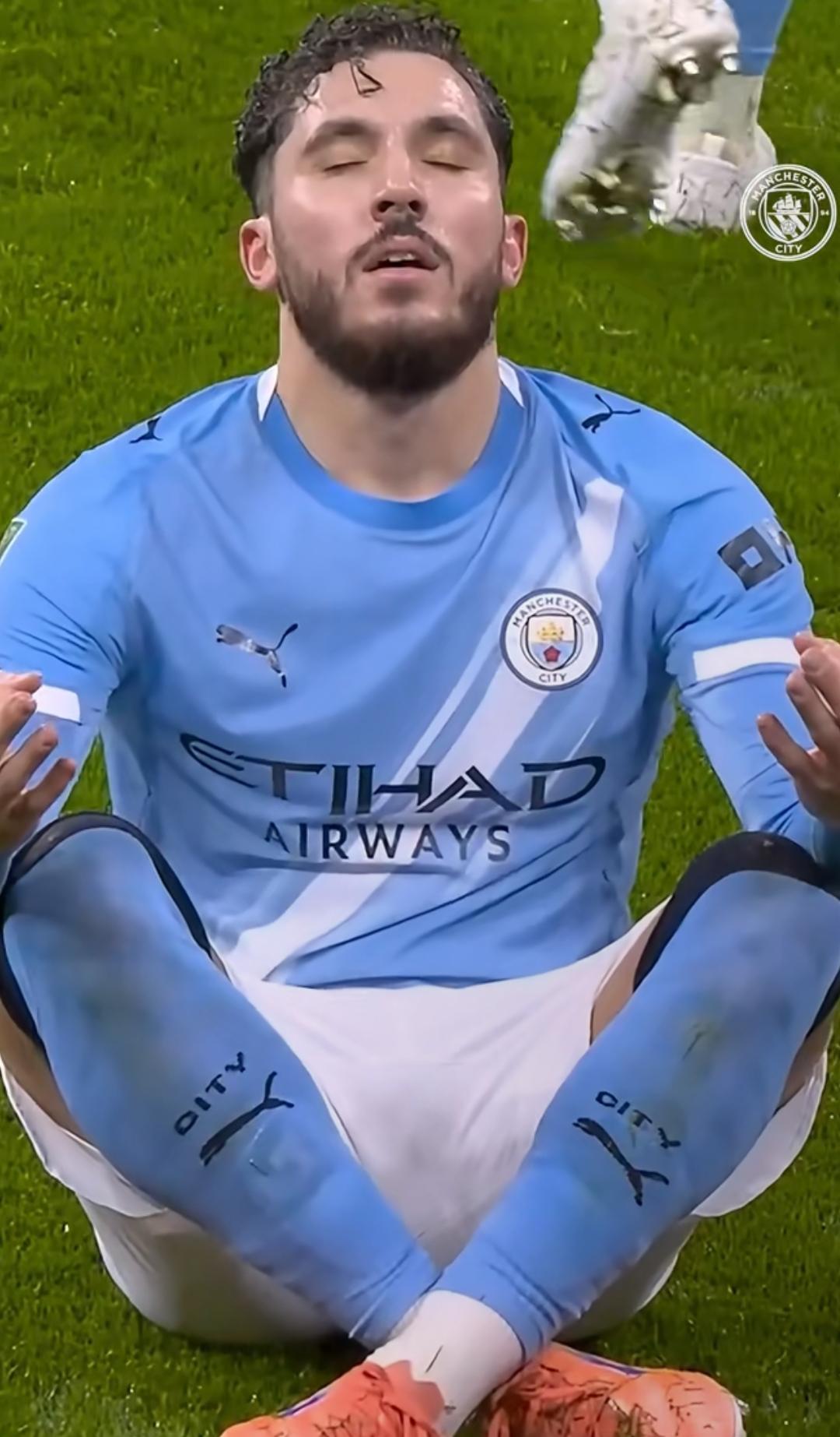 锐评：曼城2-1客胜森林，阿森纳瑟瑟发抖，球迷胆战心惊，揭露3个事实！第一，球