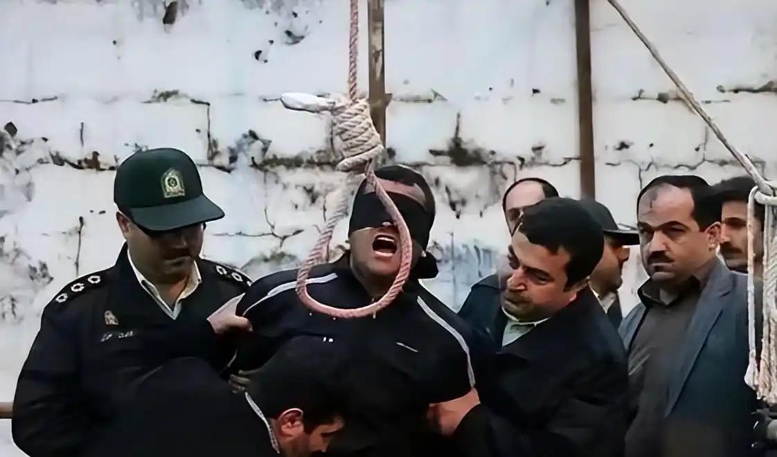 伊朗两名高级情报官员遭袭身亡，伊朗除“内鬼”任重道远。3月15日，这个消息对