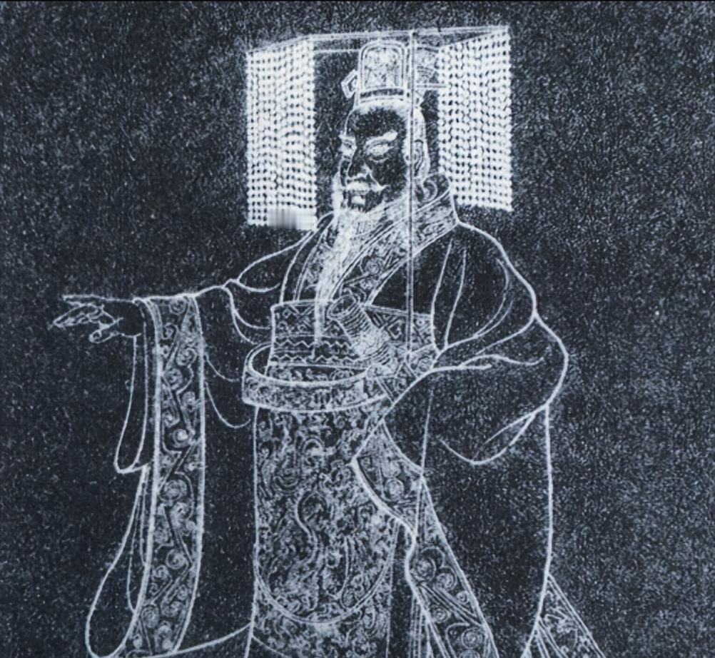 郭沫若提出秦始皇真实死因并非普通疾病，认为他极有可能是被长钉暗杀身亡？公元前2