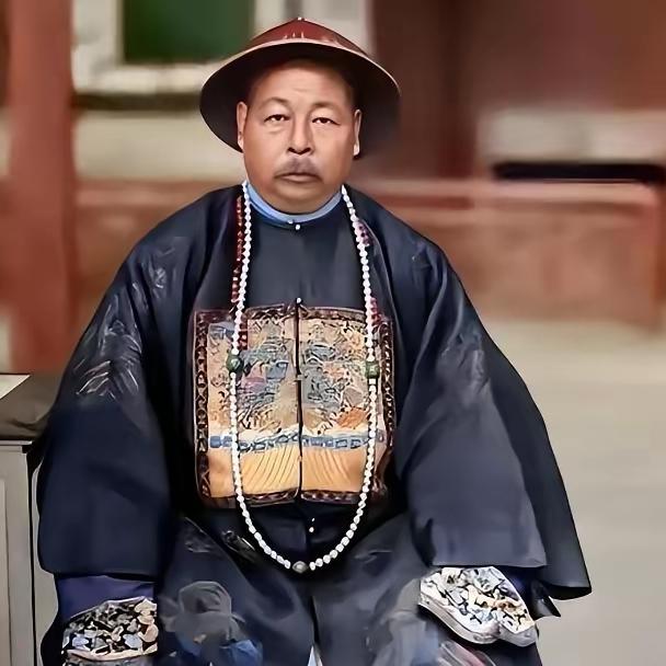 左宗棠的惊天阳谋：借汇丰银行1350万两，把列强绑上战车收复新疆。这事得从