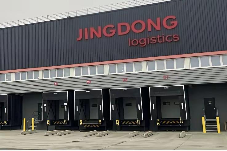 京东这波操作，把法国毛贼整懵了！谁能想到，圣诞节前的巴黎仓被盗，居然成了中