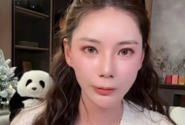 攻守易形了！新女主人强势亮剑，大S妈妈的旧剧本再也演不下去了！当大S的妈妈试