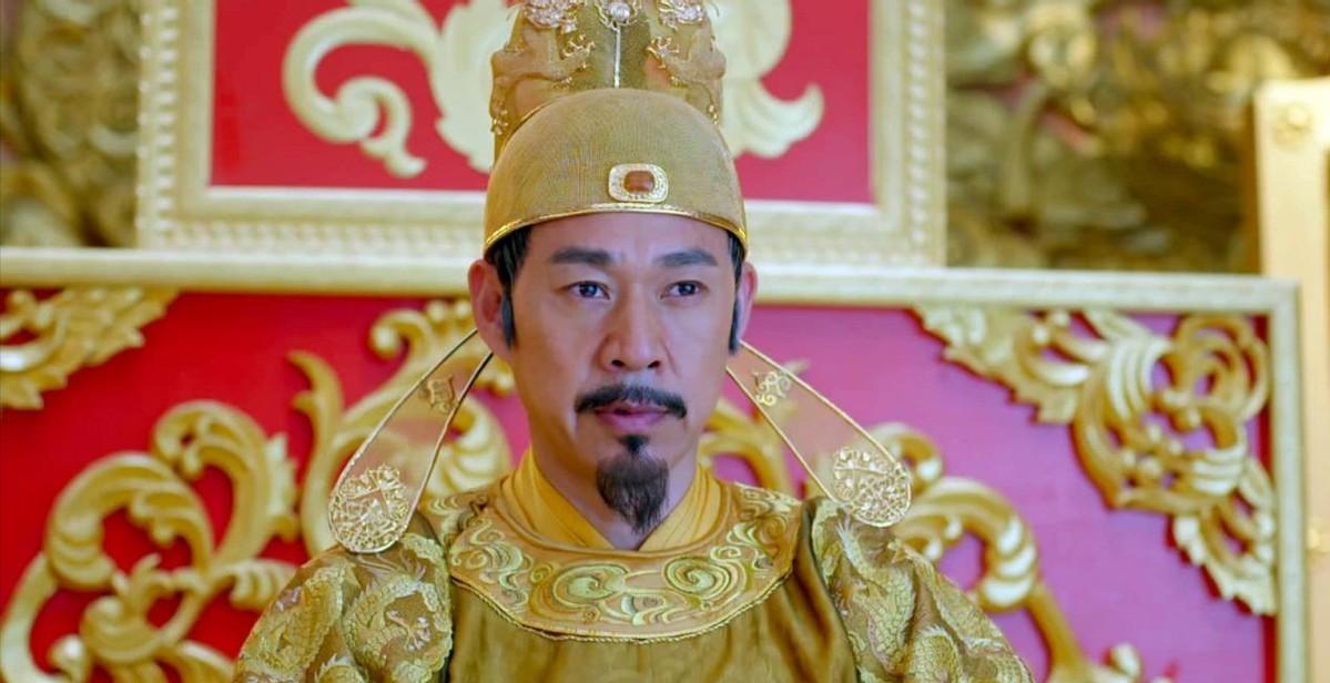 玄武门那天清晨,李世民一箭射死大哥李建成,又眼看着弟弟李元吉死在尉迟敬德的箭下。