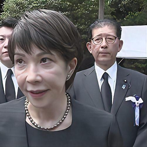 日本政坛炸锅！高市早苗刚凉，两大狠角抢班夺权，结局太讽刺！高市早苗还没正式