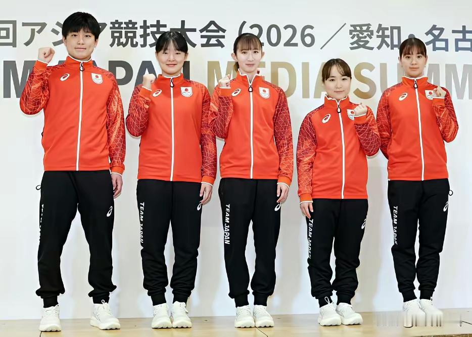 伊藤美诚东京奥运会获得混双金牌，之后的巴黎奥运会，杭州亚运会都没她的事，今年入选