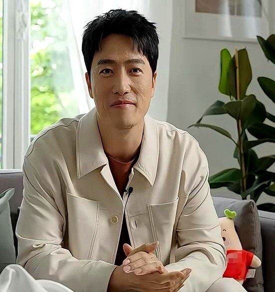 每年稳拿耐克200万美金终身合同的人，会因为不到一百万的安置费在网上跟人急眼？别逗了。刘翔这次，纯粹