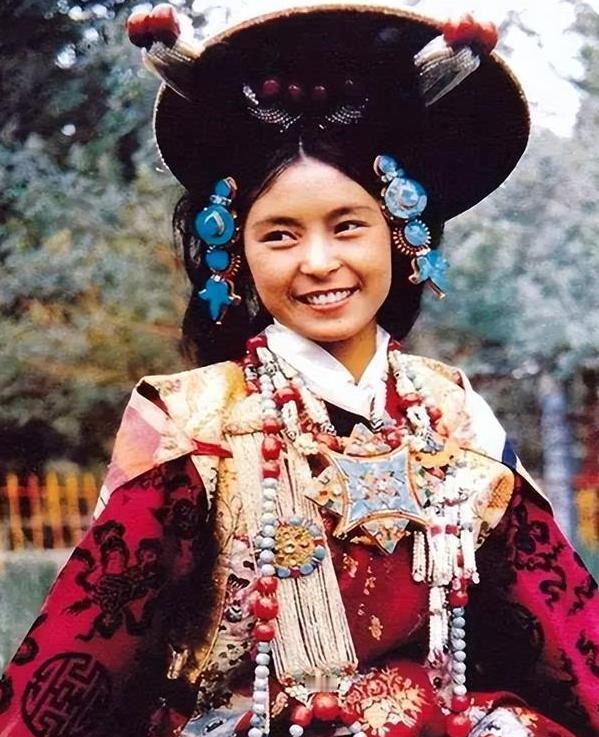 旧西藏贵族去哪了?最大的群体在印度和美国。 时至今日，在当地已经安安稳稳