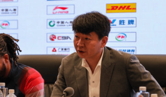 邱彪: 对方沈梓捷缺战邹雨宸脚扭伤, 我们赢得比较庆幸