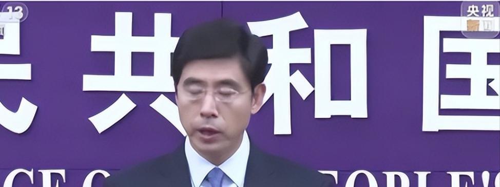 中国又悄悄关上了一扇更要命的门！在稀土还未撕完的时候，中国又加紧了另外一出口，而