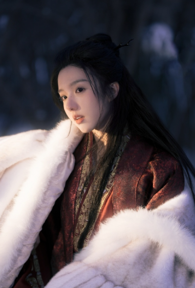 谁被苏晓彤雪地写真萌化了！