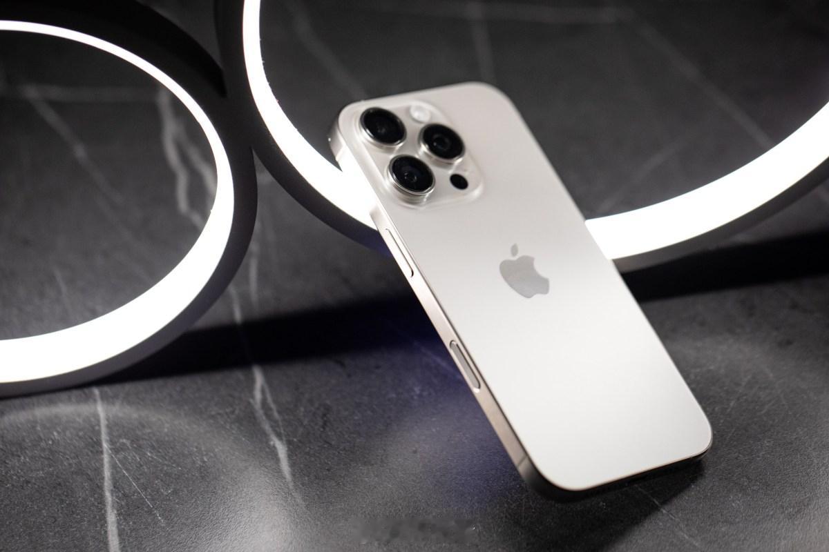 苹果官方内部渠道降价iPhone16Pro最高降价176美元iPhon