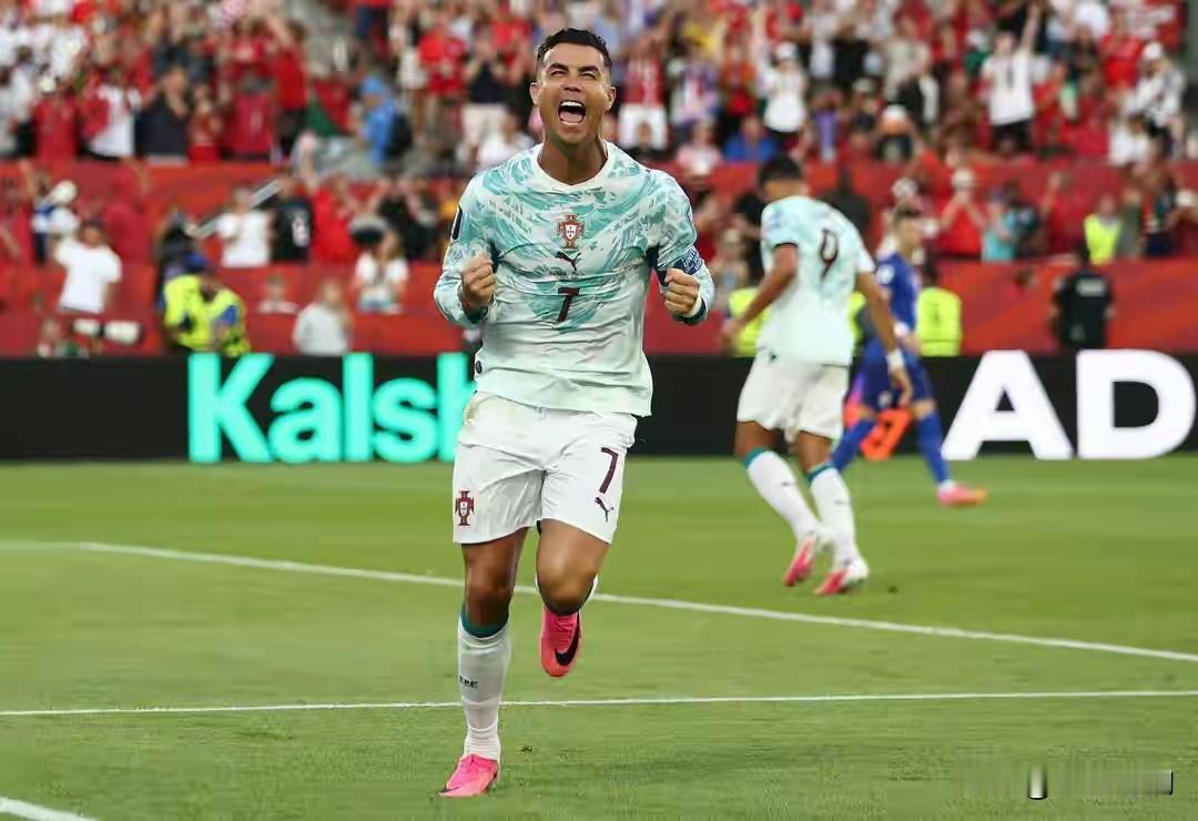 伟大的2-1！41岁C罗破荒创96年世界杯纪录，米兰8000万神锋绝杀北京时间