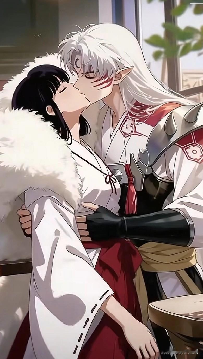 杀生丸和桔梗也挺相配的，高冷男神，高冷女神，一个妖怪最强，一个人类最强不过就是有