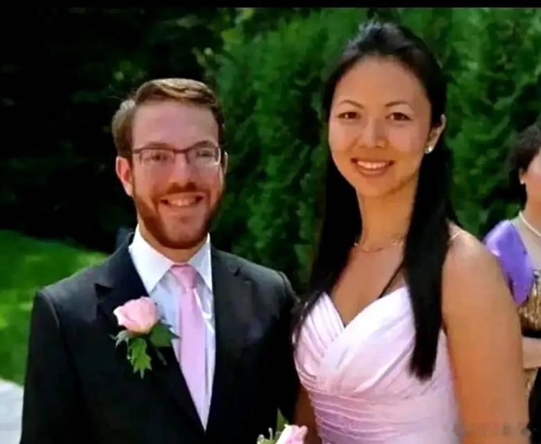 20多年前的“哈弗女孩”刘亦婷，其实也一样，也是通过推荐入学哈弗的，只不过当时鲜