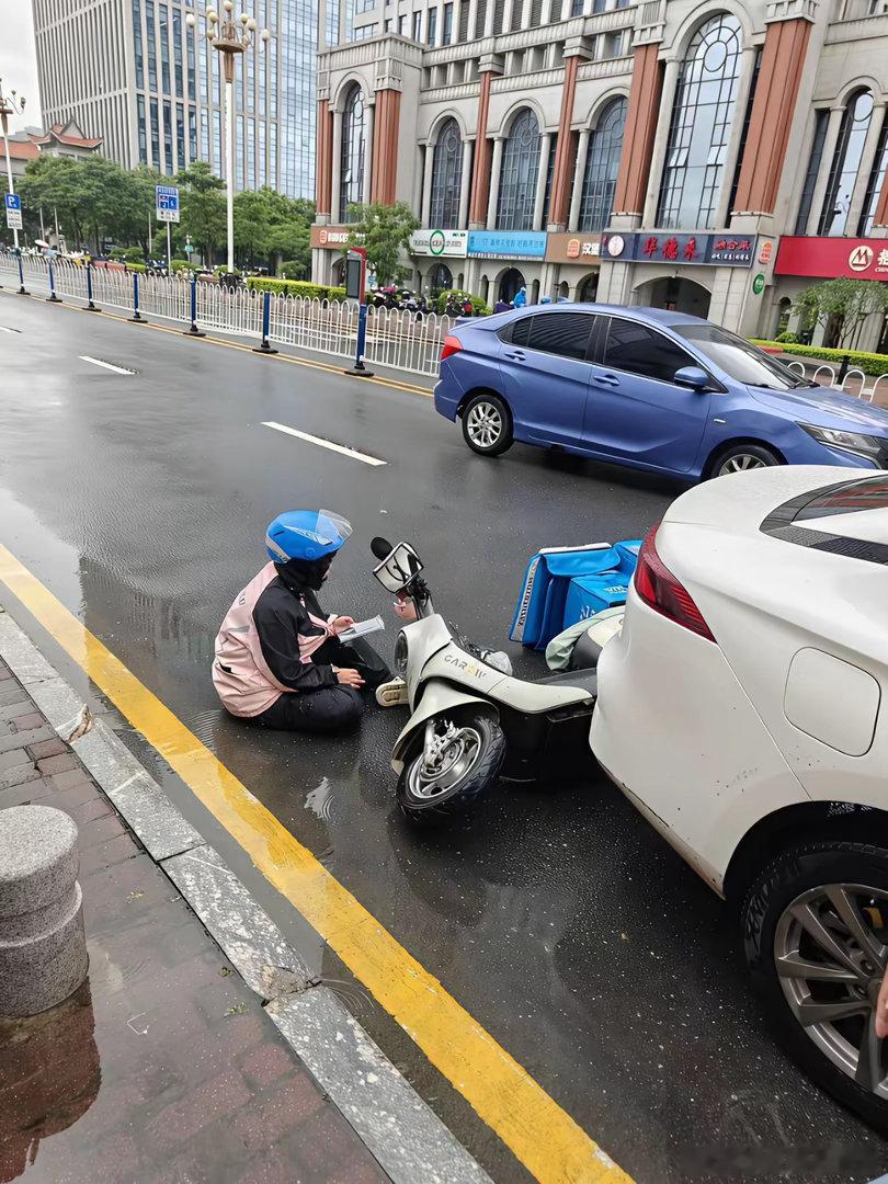 送外卖还得多注意安全
