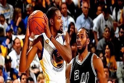 这组数据摆在桌面上，有点意思了。杜兰特，37岁，在火箭拿着5471万美元的顶薪。