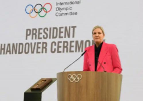 国际奥委会主席考文垂最近来中国看了全运会开幕式，说了句挺实在的话。她说：“中国是