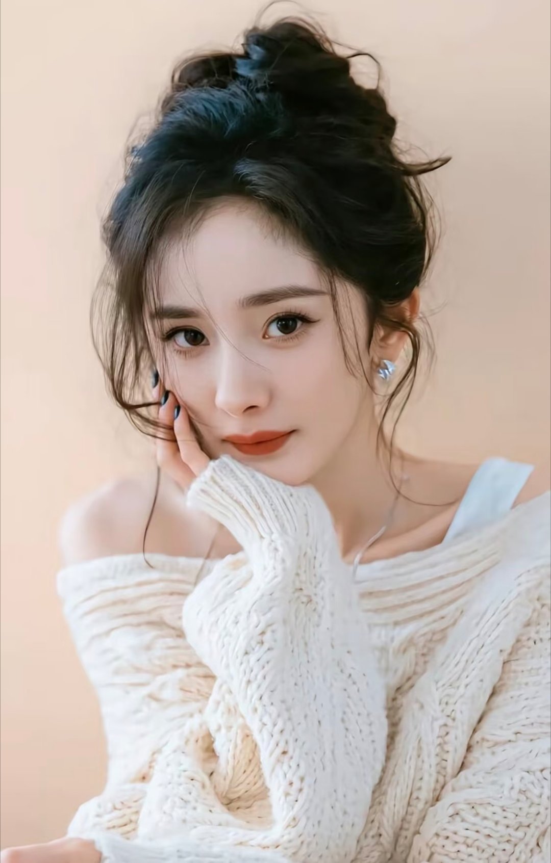 商业代言价值最高的10位女演员：TOP10章若楠TOP9白鹿TOP8赵露思